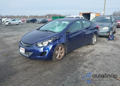 2013 Hyundai Elantra Gls z USA, uszkodzony, nr VIN 5NPDH4AE4DH431526